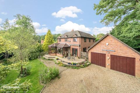 6 bedroom detached house for sale, Dix Hill, Pamber Green, Tadley, Hampshire, RG26