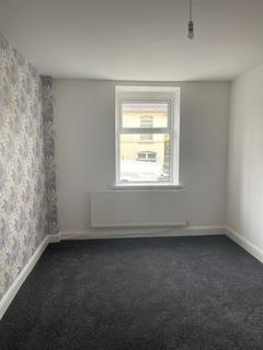 1 bedroom flat to rent, Wernddu Road, Ammanford SA18