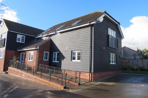 2 bedroom flat to rent, Westwood Drive, West Mersea, CO5 8PH