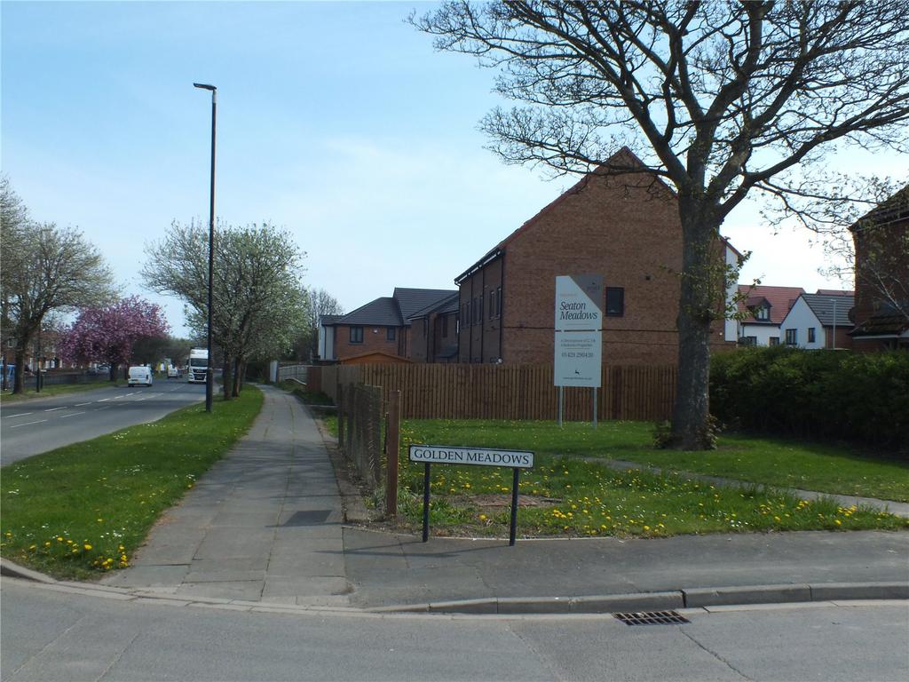 Seaton Meadows, Greatham, Hartlepool, TS25 3 bed detached house for