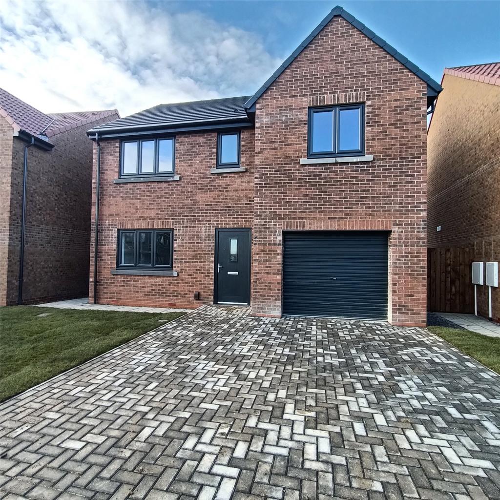 Seaton Meadows, Greatham, Hartlepool, TS25 3 bed detached house for