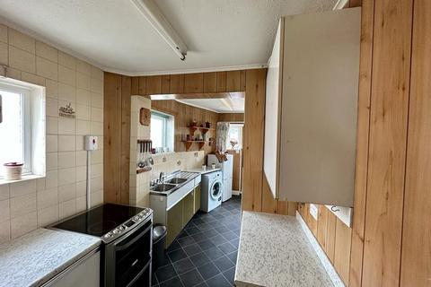 38 School Road, Ashford, TW15 2AJ
