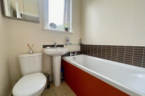 192 Chestnut Avenue, Exeter, EX2 6DP