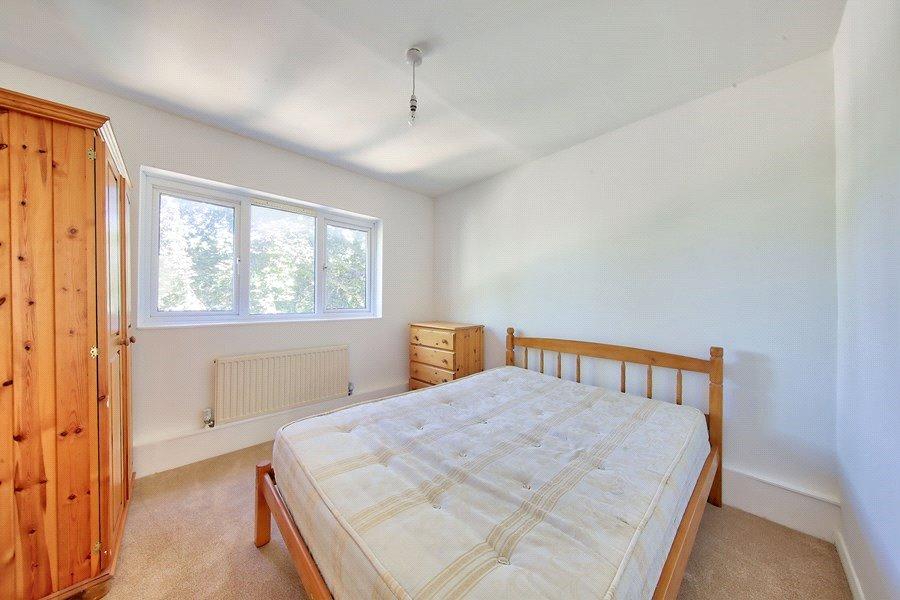 House in London - View 4