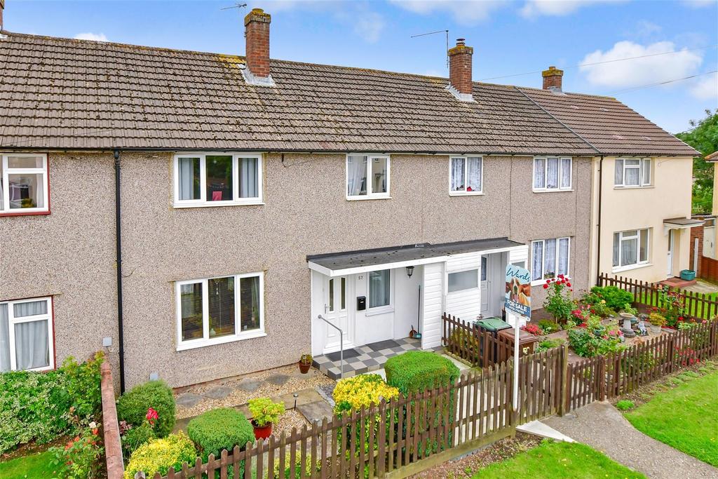 Hunt Road, Tonbridge, Kent 3 bed terraced house for sale £350,000