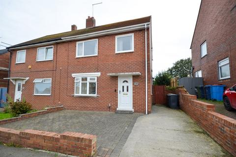 3 bedroom semi-detached house for sale - Grotto Road, South Shields