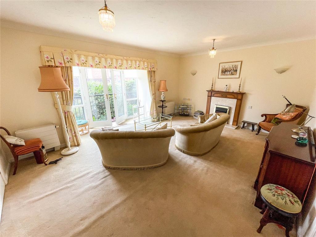 Bowling Green Court, Brook Street, Chester, CH1 2 bed retirement