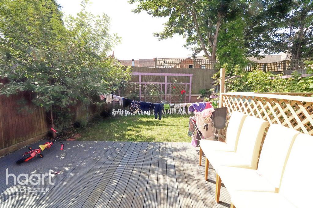 Williams Way, Colchester 3 bed terraced house for sale £300,000