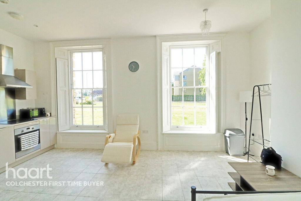 Emperor Road, Colchester 2 bed duplex for sale £250,000