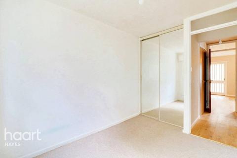 157 Abbotswood Way, Hayes, UB3 3PG