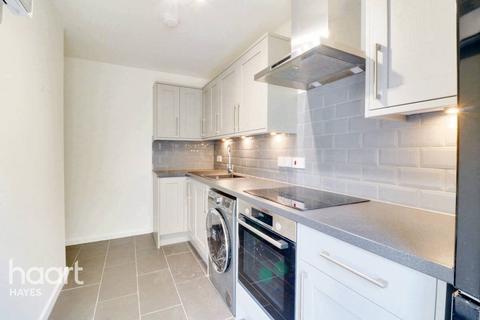 157 Abbotswood Way, Hayes, UB3 3PG