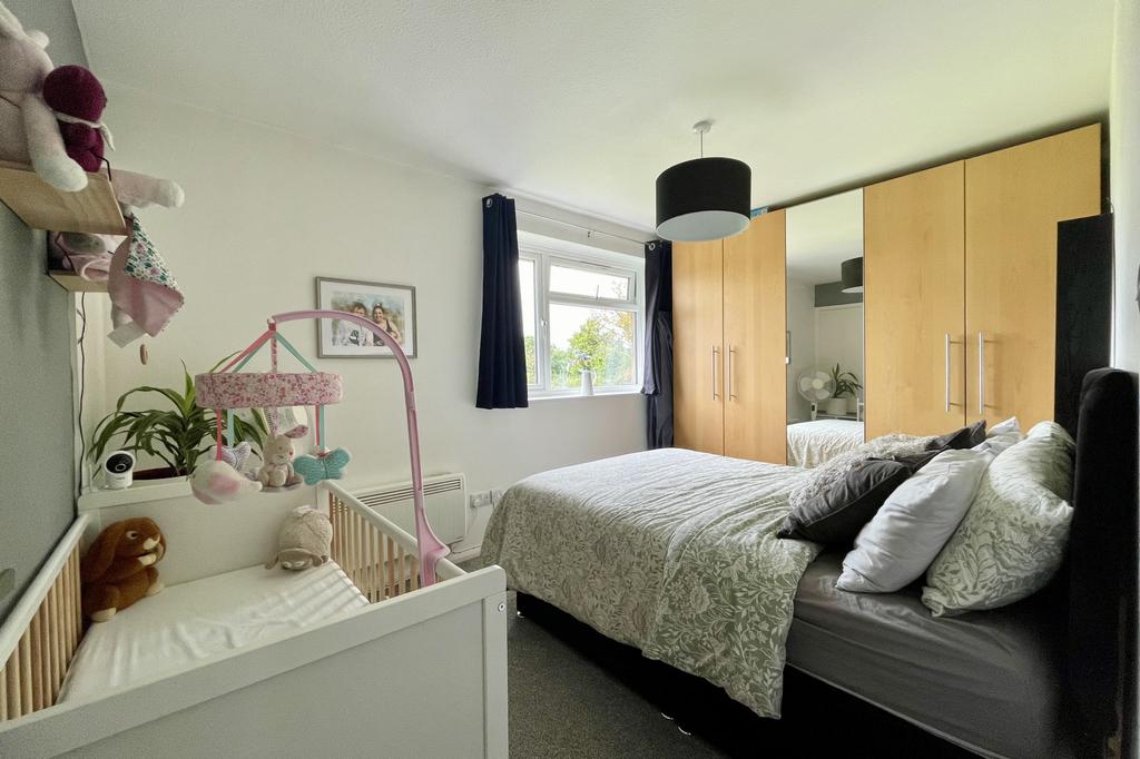Aberdale Road, Polegate, East Sussex, BN26 1 bed flat for sale £175,000
