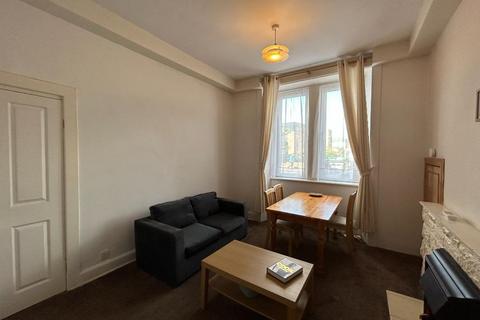 1 bedroom flat to rent, Broughton Road, Canonmills, Edinburgh, EH7