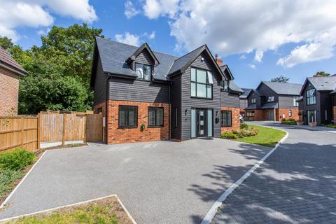 4 bedroom detached house for sale, Windmill View, Sarre, CT7