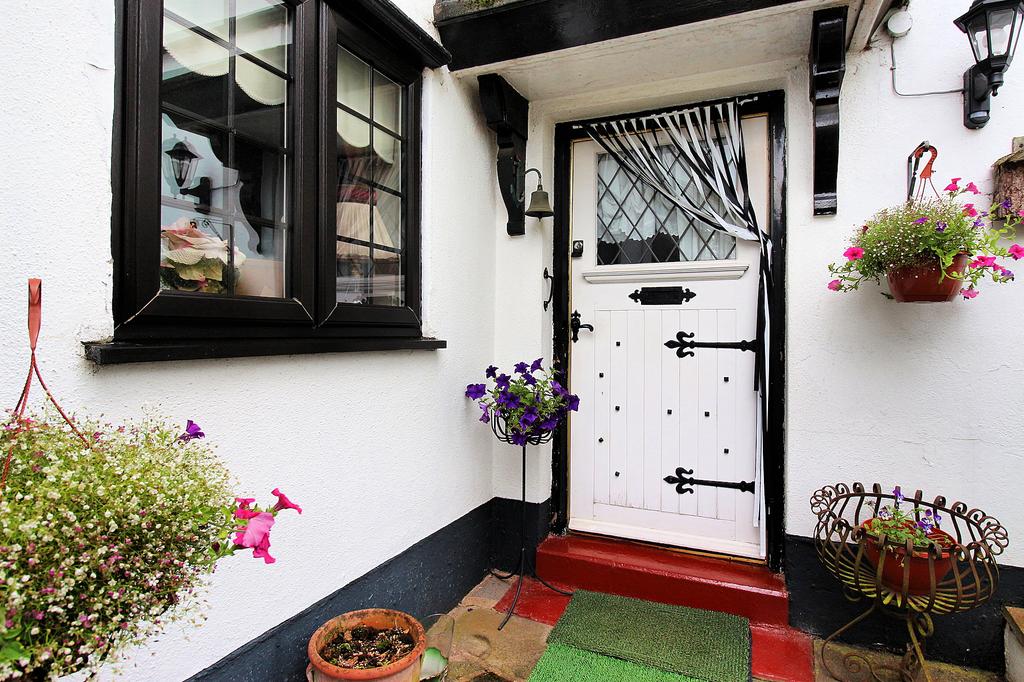Hinckley Road, Leicester Forest East, LE3 2 bed semidetached house for