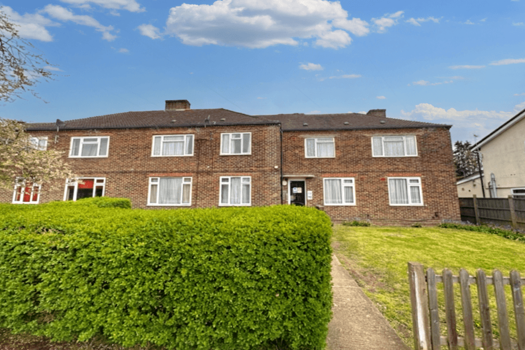 Carmelite Road, Harrow, Middlesex HA3 1 bed flat £235,000
