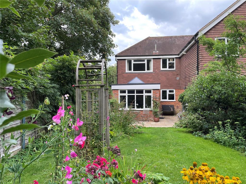 The Street, Shalford, Guildford, Surrey, GU4 2 bed for sale