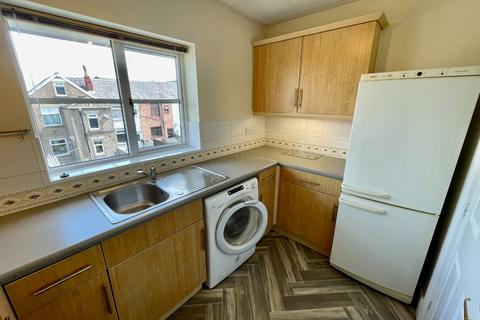 9 Birchgrove Close, Bolton, BL3 4LR