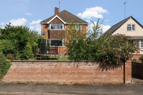 4 bedroom detached house for sale, Leominster,  Herefordshire,  HR6