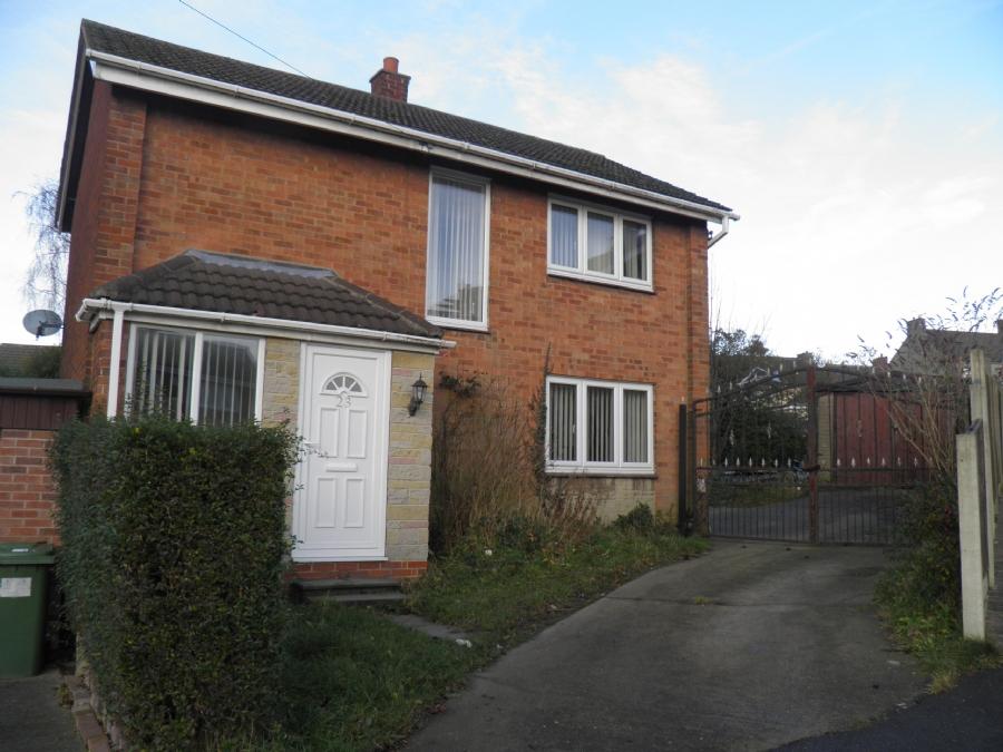 HONEYFIELD DRIVE, RIPLEY 3 bed detached house £895 pcm (£207 pw)