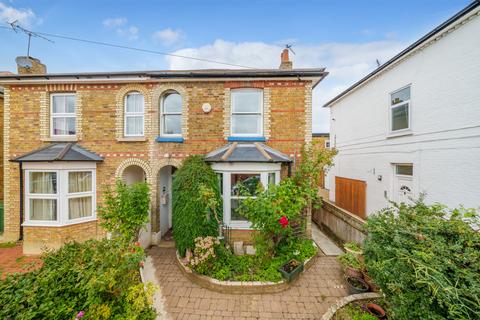 Thames Street, Walton-On-Thames, KT12