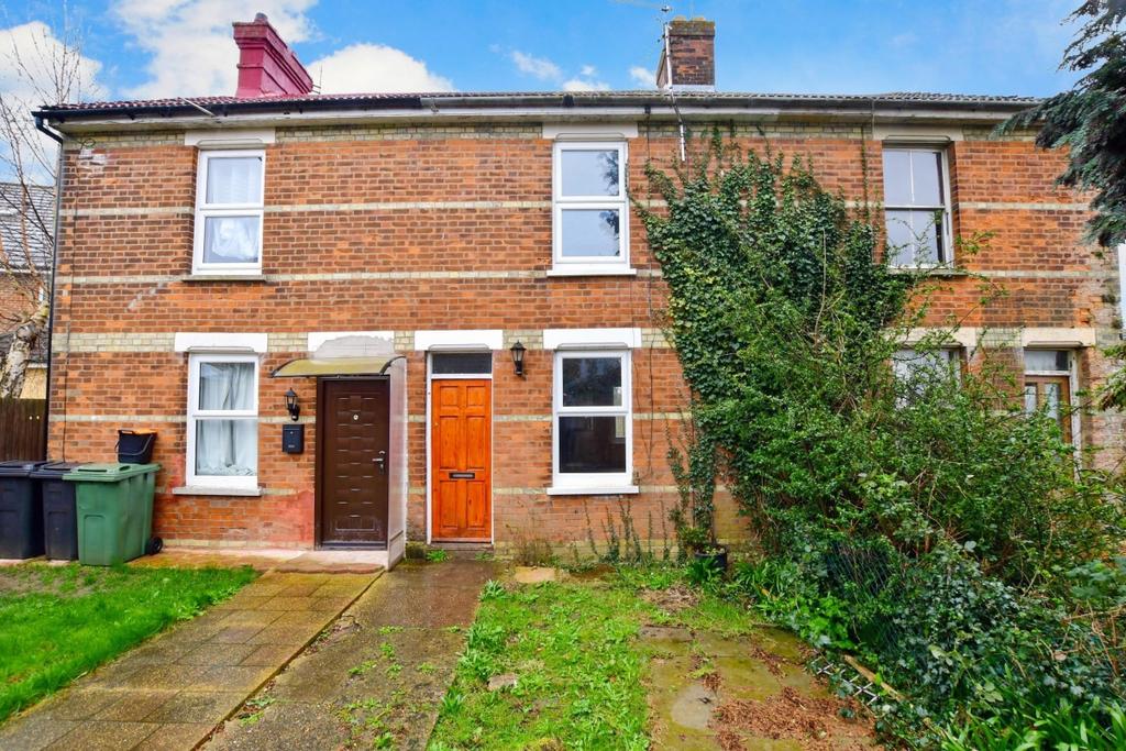 Heath Road Maidstone ME16 3 bed terraced house £1,350 pcm (£312 pw)