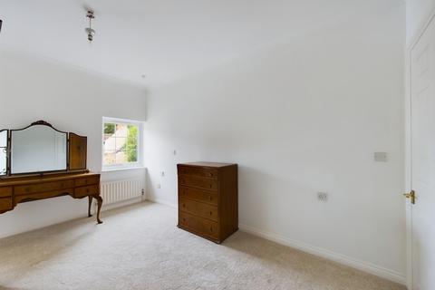2 bedroom retirement property for sale - Hills Place, Horsham