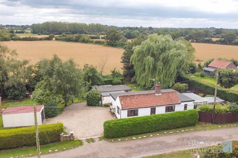 2 bedroom detached bungalow for sale, Dumpling Green, Dereham