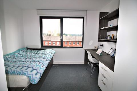 Studio to rent, Pearl Works, 2 Howard Lane, Sheffield, S1 2FT