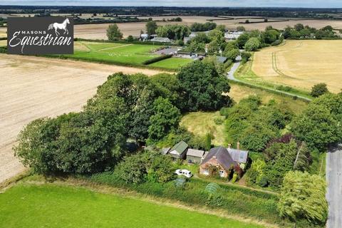 3 bedroom detached bungalow for sale, Authorpe, Louth LN11 8PG