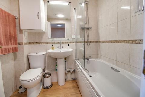 11 Cleasby Close, Westlea, Swindon, SN5 7AE