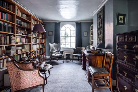 14 Halton Road, London, N1 2EU