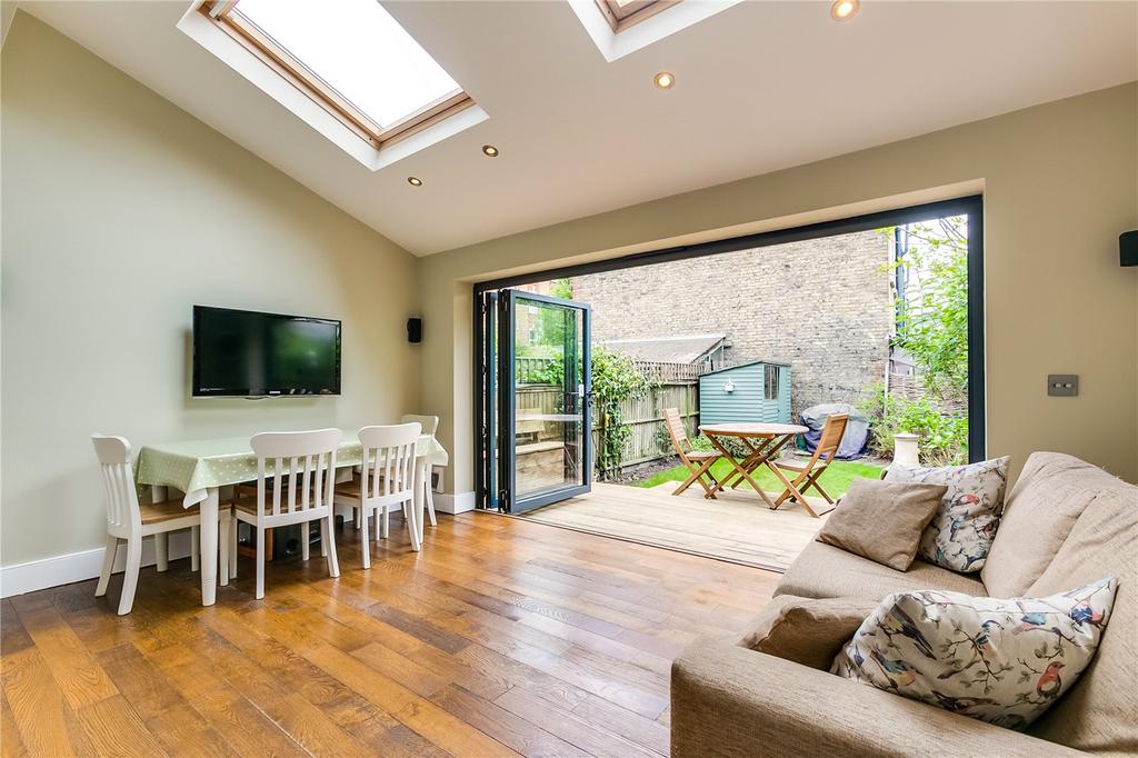 Twilley Street, London 3 bed terraced house £3,500 pcm (£808 pw)
