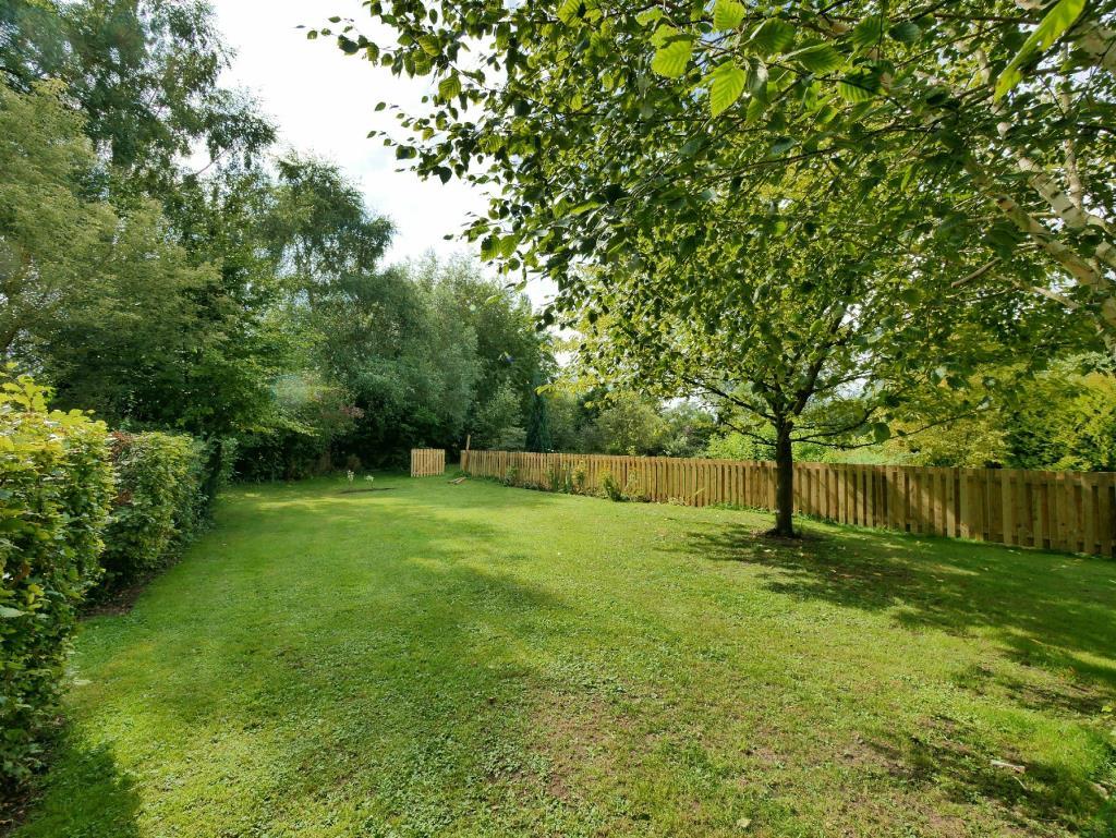 Property For Rent Lechlade at Lynda Cox blog