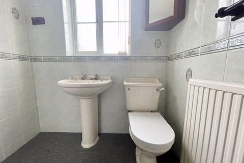 25 Bishopthorpe Road, Cleethorpes, DN35 0TA