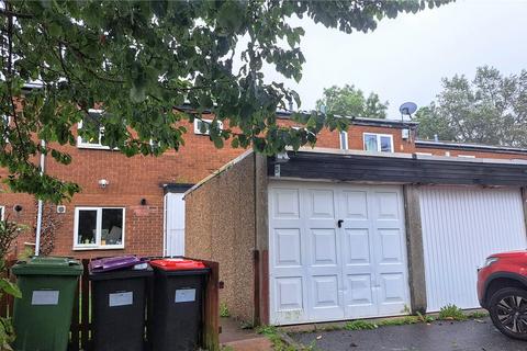 3 bedroom terraced house to rent, Burnside, Brookside, Telford, Shropshire, TF3