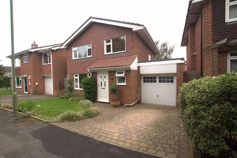 The Causeway, Fareham PO16 4 bed detached house £535,000
