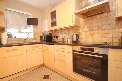2 bedroom terraced house for sale - Woodpecker Close, Harrow