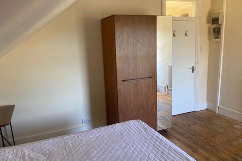 1 bedroom property to rent, Cowley Road, Uxbridge, UB8