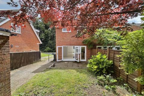 19 Clearbrook Close, High Wycombe, HP13 7BQ