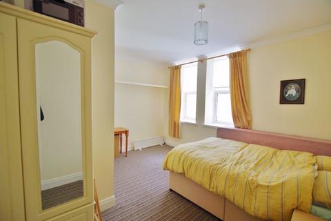 Flat 5, Imperial Court Castle Hill, Lynton, EX35 6JA
