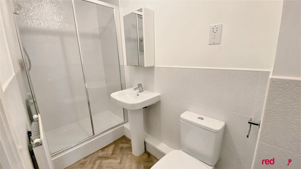 En Suite Shower