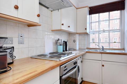 1 bedroom flat to rent - Edgware Road, Hyde Park Estate, London, W2