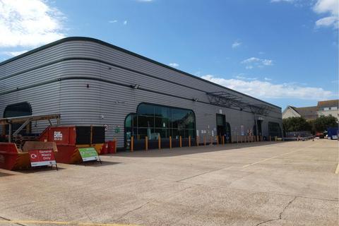 Industrial unit to rent, Watersmead Business Park, Littlehampton BN17