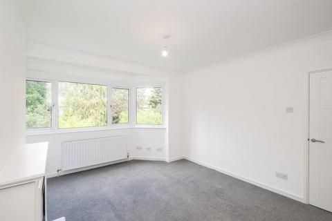 2 bedroom apartment to rent, Westview Drive, Woodford Green