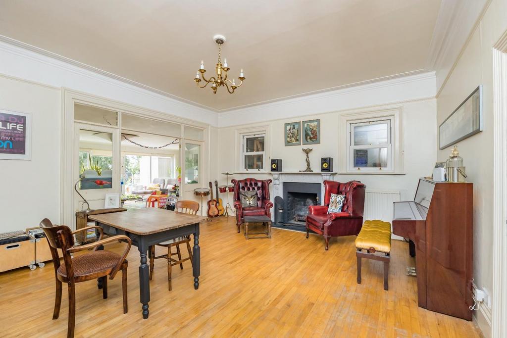 Ditchling Road, 363-15.JPG