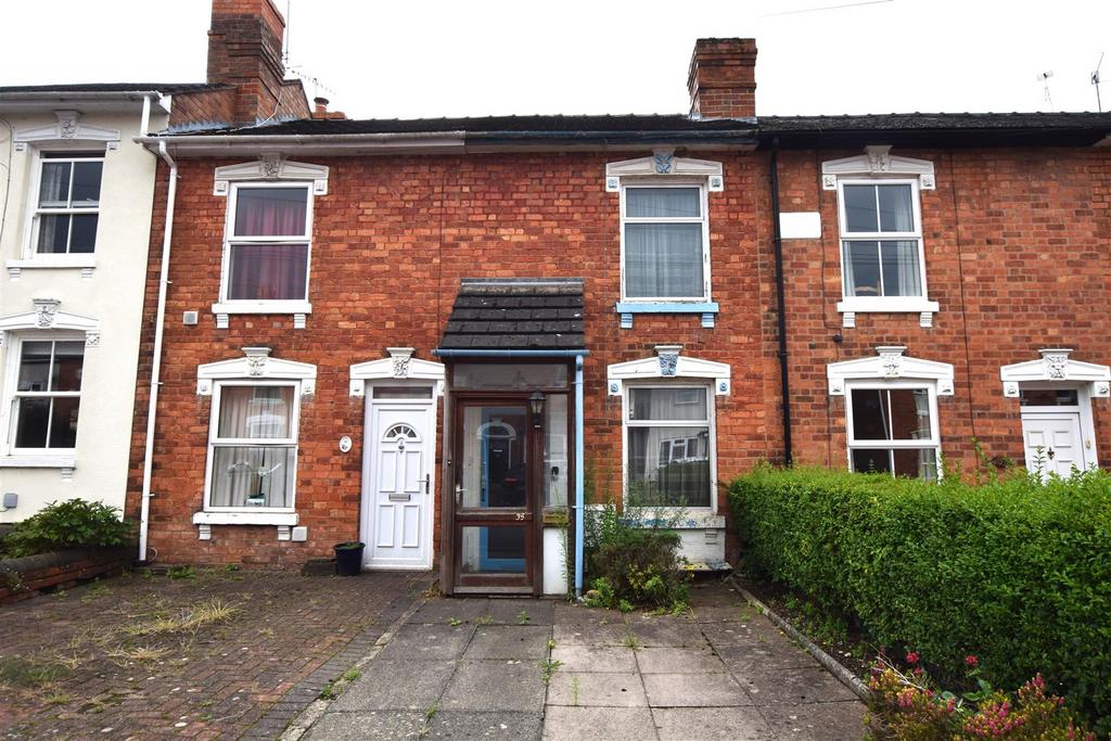Victoria Street, Worcester 2 bed terraced house for sale £135,000