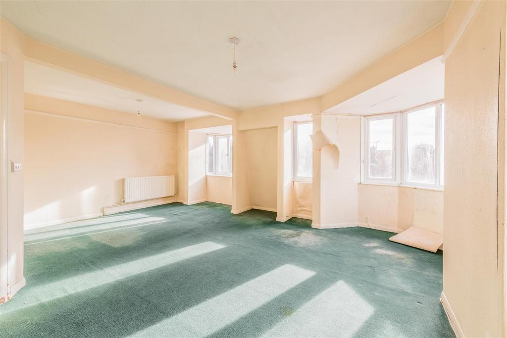 Apartment in Hove - View 4