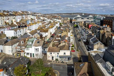 2 bedroom apartment for sale, Surrey Street, Brighton