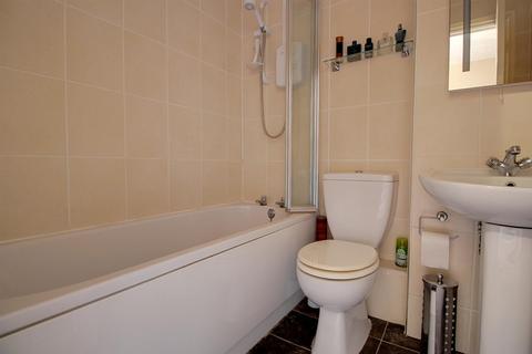 2 Amsterdam Way, Dereham, NR19 1XH